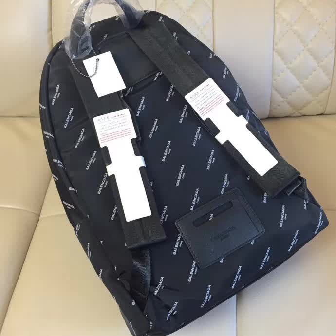 BALENCIAG巴黎世家 2018春夏新款 防水牛津布 雙肩包 黑82116-28#  BL1199